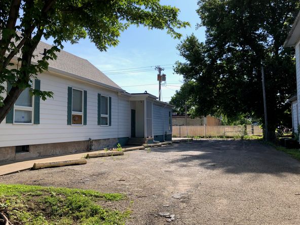 922 South 4th Street, Springfield, IL 62703